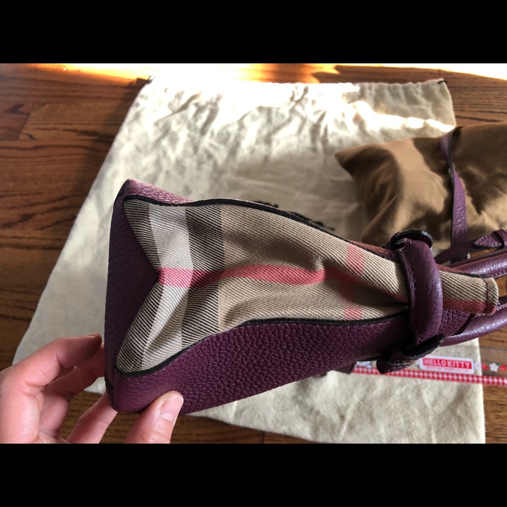 Authentic Burberry Medium Tote Elderberry View 6